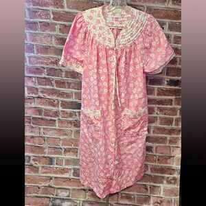Women's CARRIAGE COURT House Robe Nightgown Dress Large VINTAGE